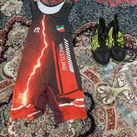 ست لباس مناسب کشتی