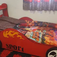 تشک و تختخواب در حد نو