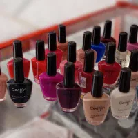 لباس پارچه|لباس|قروه, |دیوار