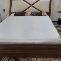 تختخواب و تشک