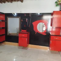 لوازم آرایشی|آرایشگاه و سالن‌های زیبایی|میاندوآب, |دیوار