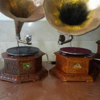 گرامافون هندلی گرام قدیمی|صنایع دستی و سایر لوازم تزئینی|تهران, آسمان|دیوار