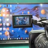 دوربین فیلمبرداری nx5  بسیار تمیز