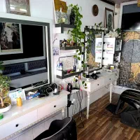 واگذاری سالن آرایشگاه|اجارهٔ مغازه و غرفه|تربتحیدریه, آسایش|دیوار