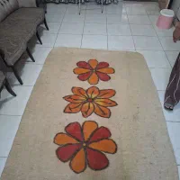 یک عدد نمد  دستمال و یک جفت فرش ۲ در ۳