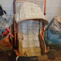یگ عدد کالسکه به فرش میرسد