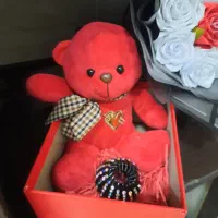 عروسک ولنتاین و گل