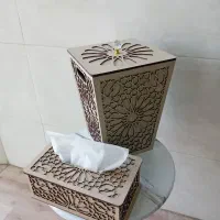 سطل زباله وهمراه جای دستمال کاغذی روی میزی