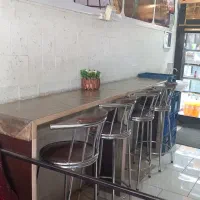 میز و صندلی کوتاه و بلند مناسب برای کافه|میز و صندلی غذاخوری|قوچان, |دیوار