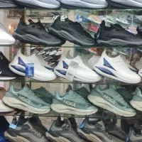 سلام کتونی آدیداس فیک هستن خشک