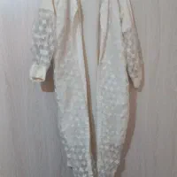 مانتو گیپور ، تور ، نخی به همراه یک تاپ مجلسی