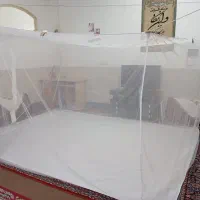 پشه بند سنتی|رختخواب، بالش، پتو|قم, امامزاده ابراهیم|دیوار