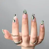 کاشت ناخن