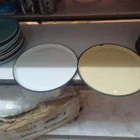 بشقاب و پیش دستی