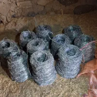فنس پایه فنس وسیم خار دار