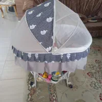 گهواره چرخ دار نوزاد|اسباب و اثاث بچه|الیگودرز, |دیوار