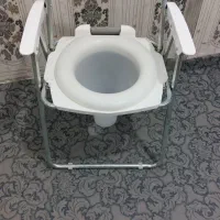 صندلی فرنگی تاشو مخصوص مریض