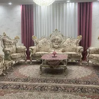مبل سلطنتی بسیار تمیز در حد نو