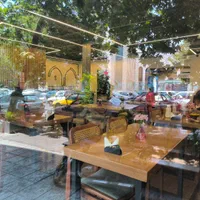 استخدام پرسنل فست فود زنجیره ای در تمام سکشن ها|استخدام خدمات فروشگاه و رستوران|تهران, میرداماد|دیوار
