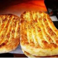 نان روغنی آزادپز