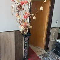 گلدان شیشه ای همراه گل|گل مصنوعی|کازرون, |دیوار