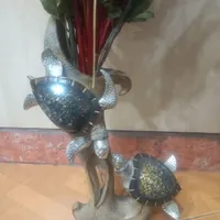گلدان تزئینی زیبا با گل شب بو تمیز وسالم