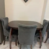 میز ناهار خوری چهار نفری