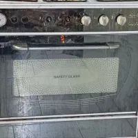 مبل و گاز خیلی مناسب و سینگ با شیرالات