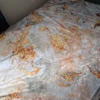 تعدادی پرده و رو بالاشی رو تختی به قیمت مناسب|پرده، رانر، رومیزی|تهران, بریانک|دیوار