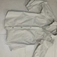 چند لباس بسیار تمیز و کم اسفاده