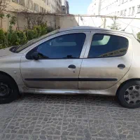 پژو۲۰۶ مدل ۸۲