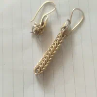 نصفی از گوشواره گمشده