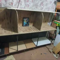 میز چوبی .اهنی