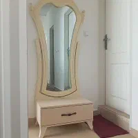 آینه قدی چوبی