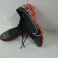 کفش استوک فوتبالی سایز۳۹