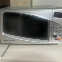 ماکروفر دلونگی