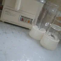 آب میوه گیره نانیوا ۳۰۰۰۰۰۰۰ ریال