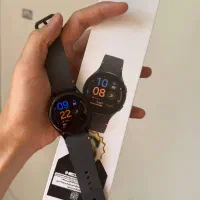 Samsung Galaxy Watch FE نو و سالم فقط کمی خوردگی