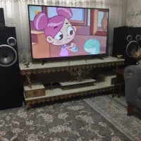 ساعت و زیر تلویزیون برنز