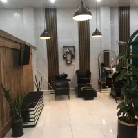 تجهیزات سالن|آرایشگاه و سالنهای زیبایی|شیراز, لاله|دیوار