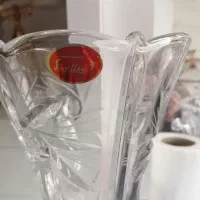 گلدان کریستالی|صنایع دستی و سایر لوازم تزئینی|مشهد, سمزقند|دیوار