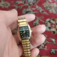 ساعت قدیمی زنانه