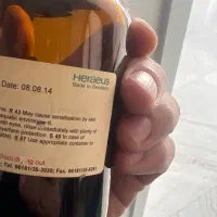 رنگ لاستر یا لوستر برند هریوس قرمز مناسب ظروف|عمده‌فروشی|تهران, جماران (نیاوران)|دیوار