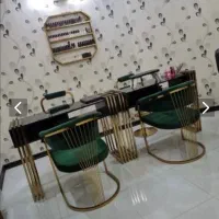 میز و صندلی ناخن کاری