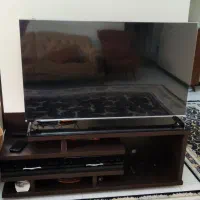 میزتلویزیون محکم