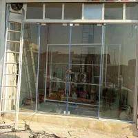 کرکره برقی وشیشه سکوریت