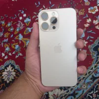 اپل iPhone 16 Pro Max با حافظهٔ ۵۱۲ گیگابایت