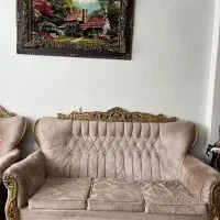 مبل سلطنتی 7نفره همراه میز