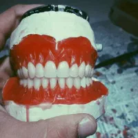 ساخت انواع دندان مصنوعی|خدمات آرایشگری و زیبایی|تهران, وحیدیه|دیوار