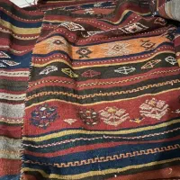گلیم مَفرش (فَرمَش) قدیمی دونه ای شش میلیون|گلیم، جاجیم، گبه|تبریز, |دیوار